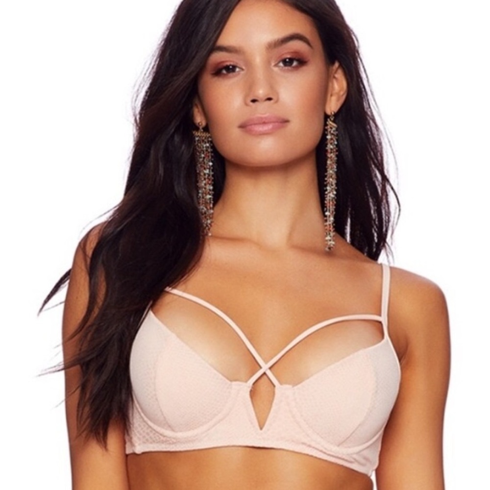 Beach Bunny Swimwear Dylan Underwire Bikini Top in Blush Nude Snakeprint